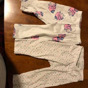 Gap 6-12m girls capris set of 2
